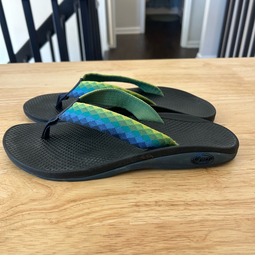 Chaco Flip Flops Sz 9 - Picture 3 of 7